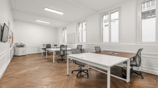 Sora - 11 Rue de Magdebourg, Paris