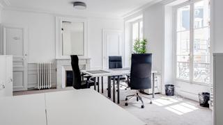 Symphony Partners - 10 Rue de Laborde, Paris