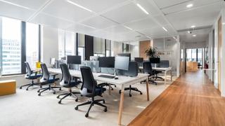Sora - 19 Place Françoise Dorin, Paris