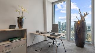 Collection Business Center - Thurn-und-Taxis-Platz 6, Frankfurt