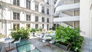 SPACES - 54 Rue de Londres, Paris
