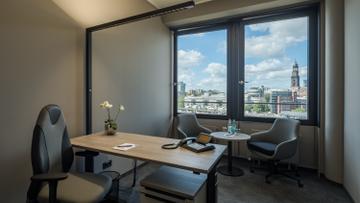 CS Business Center - Am Sandtorkai 77, Hamburg