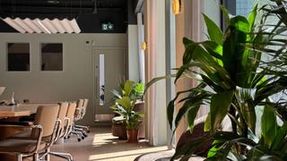 Oneder - 22 Northdown Street, London