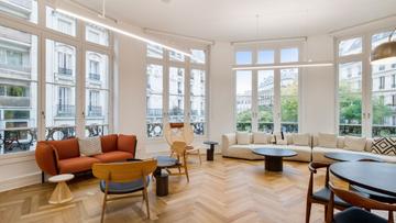 Patchwork - 1 Av. de la République, Paris