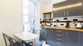 Canvas Offices - 8 Albemarle Way, London