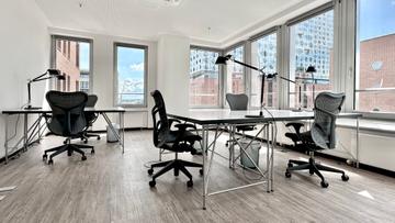 BAZE Business Center - Am Sandtorkai 73, Hamburg