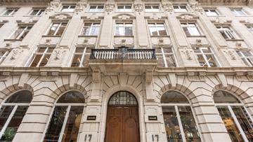WeWork - 17 St Helen's Pl, London