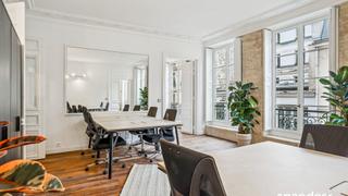 Snapdesk - 55 Rue des Petites Écuries, Paris