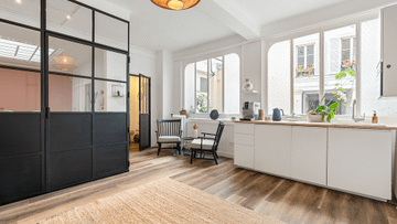 Sora - 62 Rue Blanche, Paris