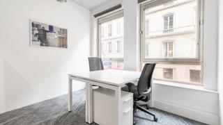 HQ - 29 Rue Blanche, Paris