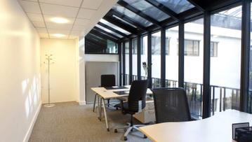 HQ - 18 Rue Pasquier, Paris