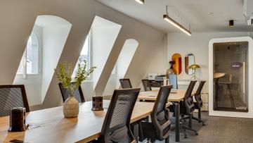 Deskeo - 93 Bd Haussmann, Paris